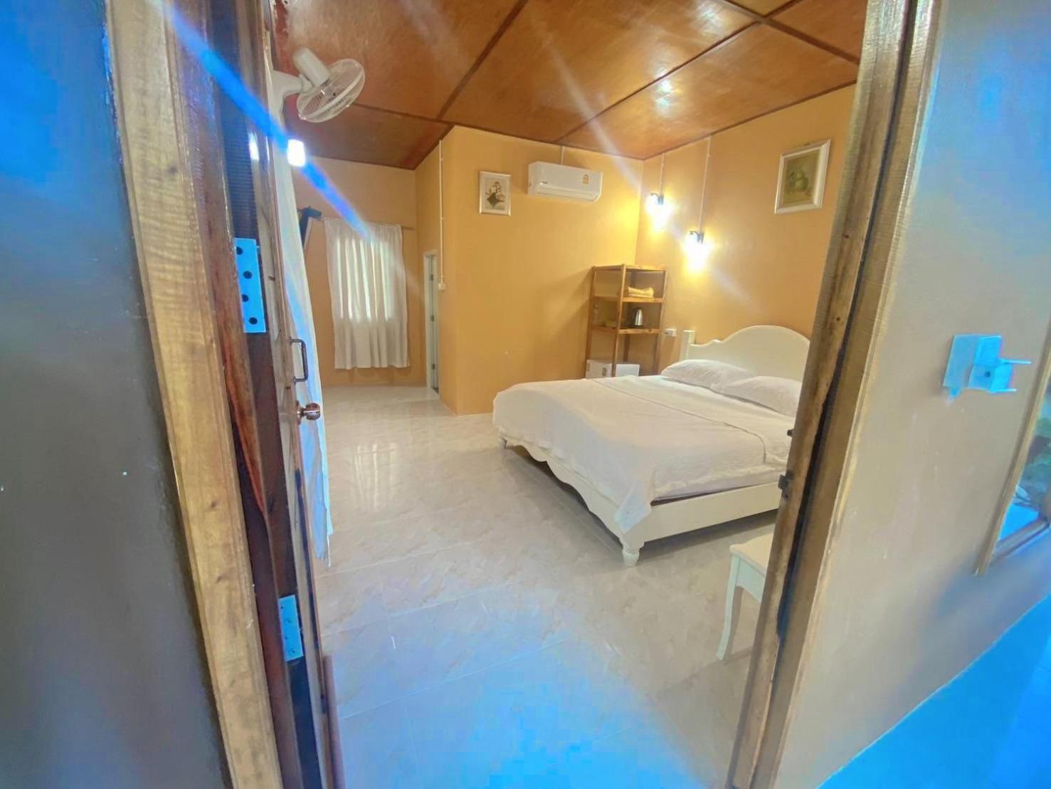 ลีลา โฮมสเตย์ Leela Homestay Chang Klang District Экстерьер фото