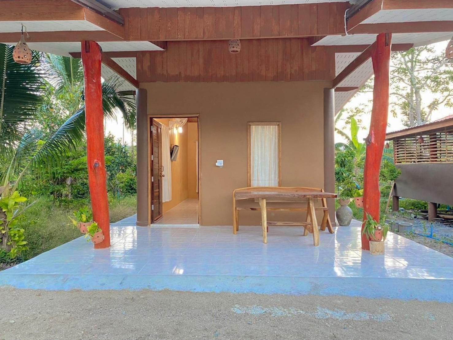 ลีลา โฮมสเตย์ Leela Homestay Chang Klang District Экстерьер фото